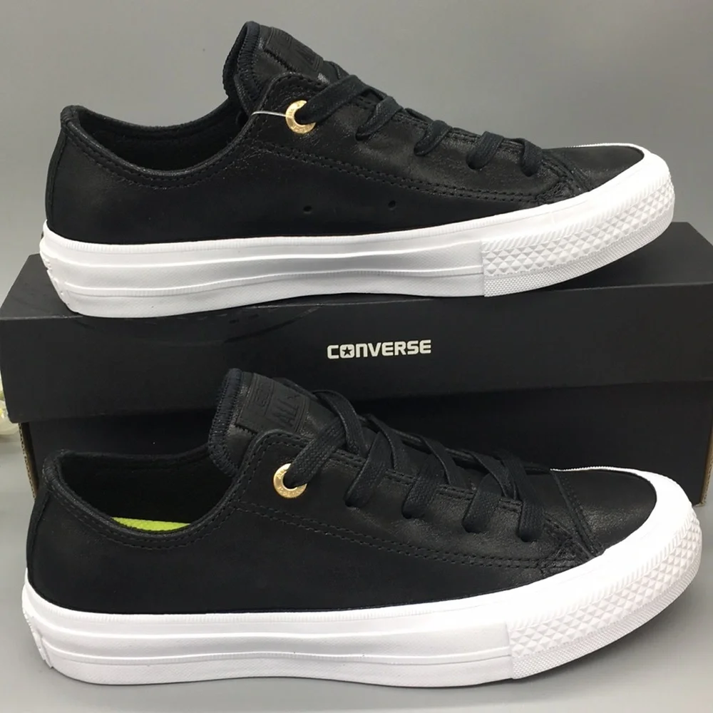 Converse nwt authentic